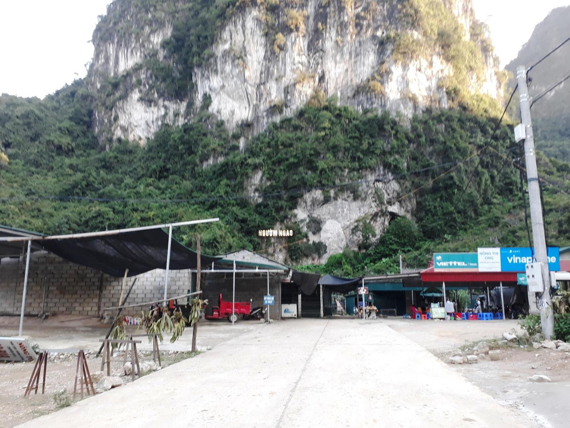 A Sy Ban Gioc Homestay - Nha San Da Co Cao Bang Buitenkant foto