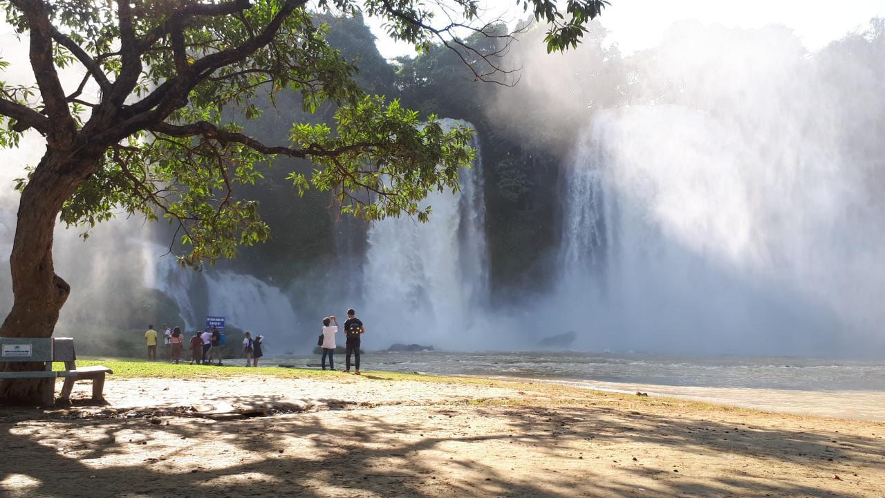 A Sy Ban Gioc Homestay - Nha San Da Co Cao Bang Buitenkant foto