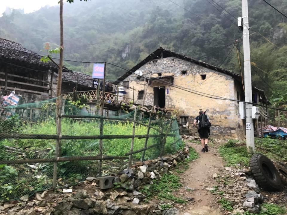 A Sy Ban Gioc Homestay - Nha San Da Co Cao Bang Buitenkant foto