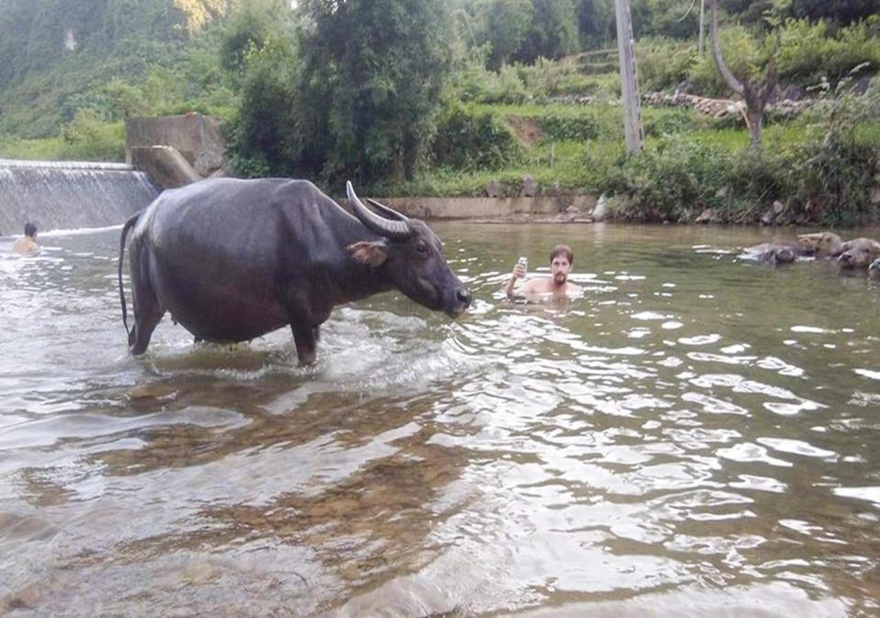 A Sy Ban Gioc Homestay - Nha San Da Co Cao Bang Buitenkant foto