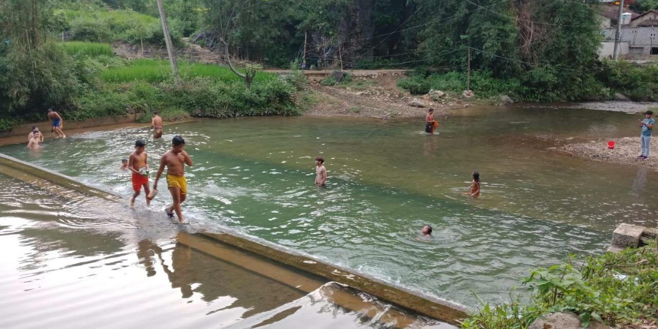 A Sy Ban Gioc Homestay - Nha San Da Co Cao Bang Buitenkant foto