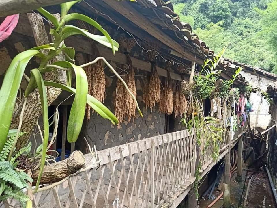 A Sy Ban Gioc Homestay - Lang Da Khuoi Ky Cao Bang Buitenkant foto